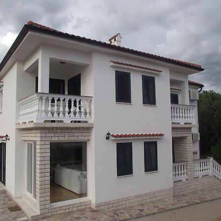 نوفي فينودولسكي Apartment House Danica المظهر الخارجي الصورة