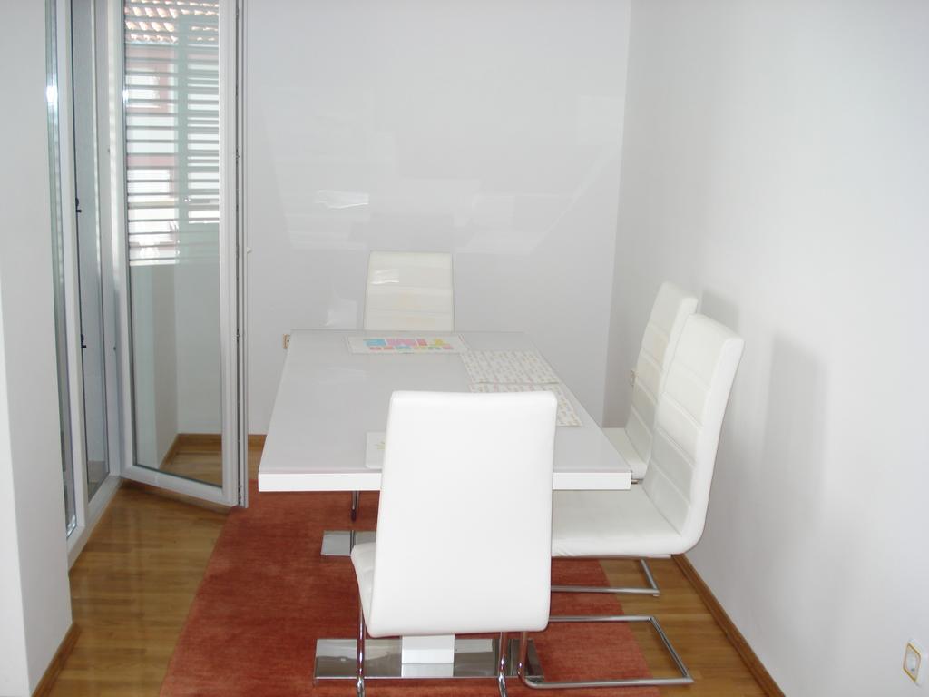 نوفي فينودولسكي Apartment House Danica الغرفة الصورة